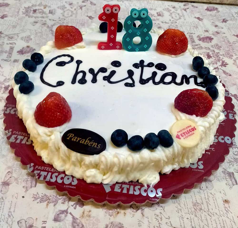 Pasteleros profesionales creando sabores únicos